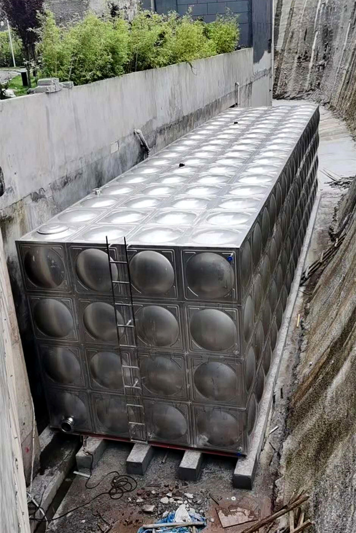 不銹鋼水箱的七個(gè)安裝步驟