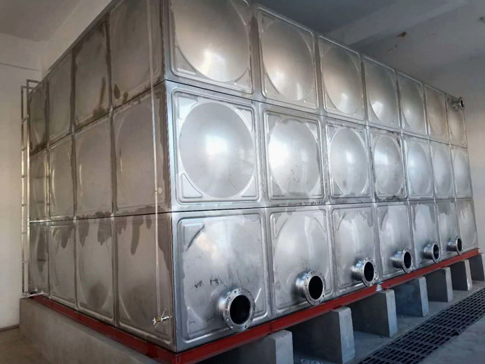 制作不銹鋼水箱，內部構造應注意哪些細節？