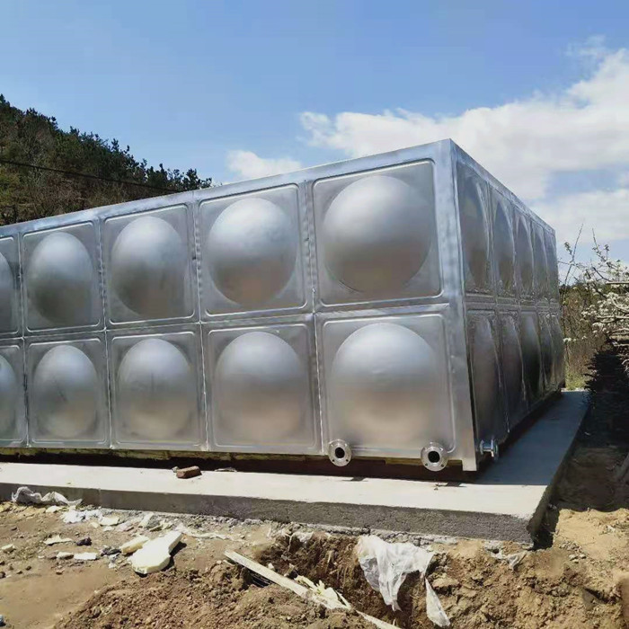 制作不銹鋼水箱,內(nèi)部構(gòu)造應(yīng)注意哪些細(xì)節(jié)?