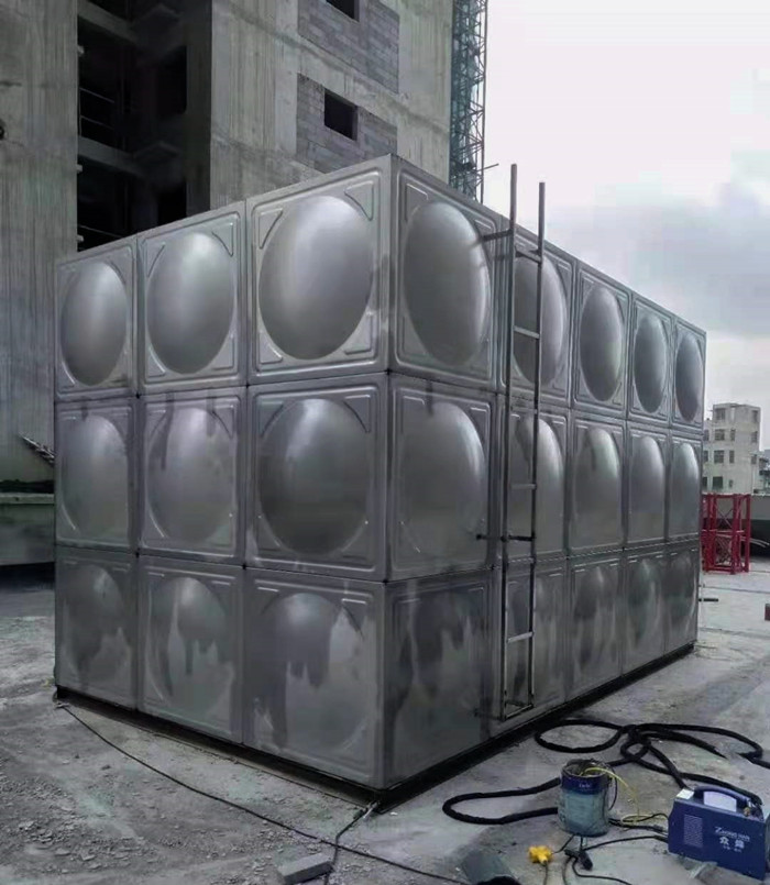 不銹鋼水箱的選擇看哪幾方面