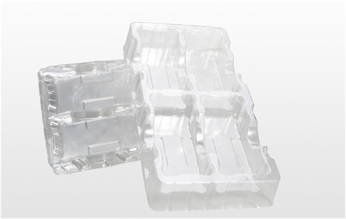 永久防靜電吸塑托盤是怎樣練成的？