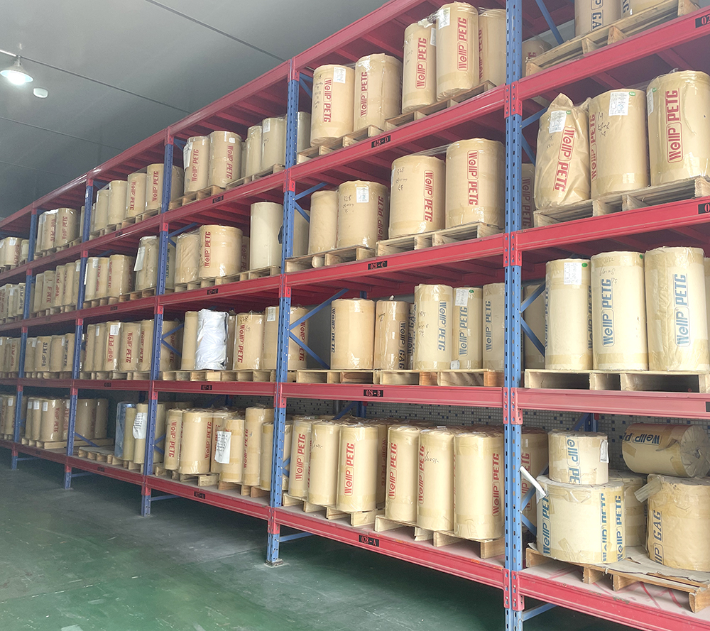 英碩醫(yī)療器械吸塑無(wú)菌包裝盒原材料倉(cāng)庫(kù)